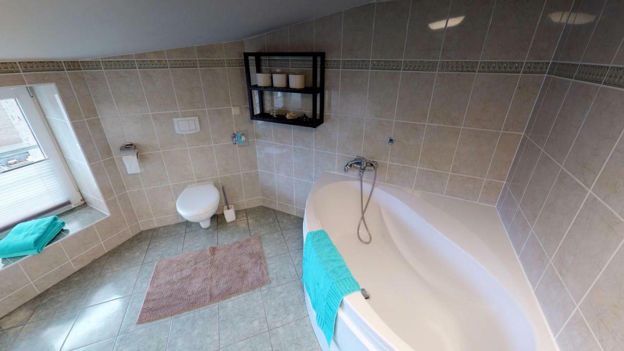 Altes Warmbad Wolgast Apartment Bagian luar foto
