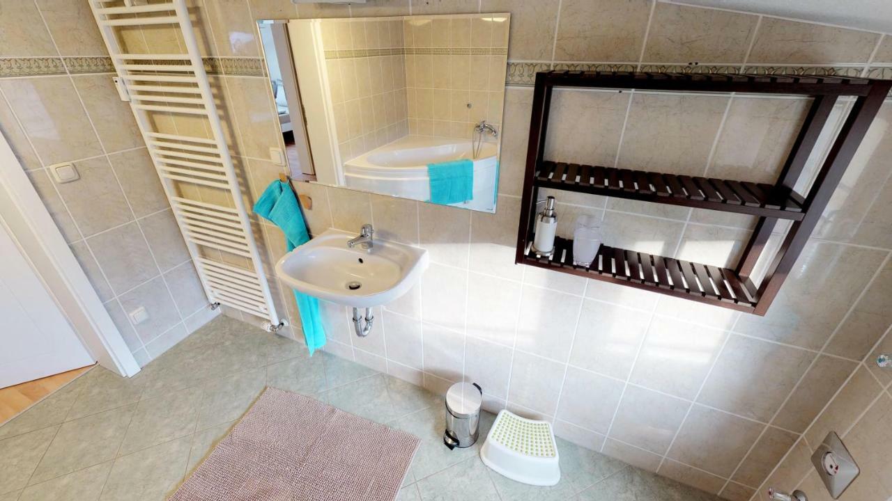 Altes Warmbad Wolgast Apartment Bagian luar foto